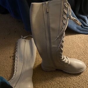 Off white boots